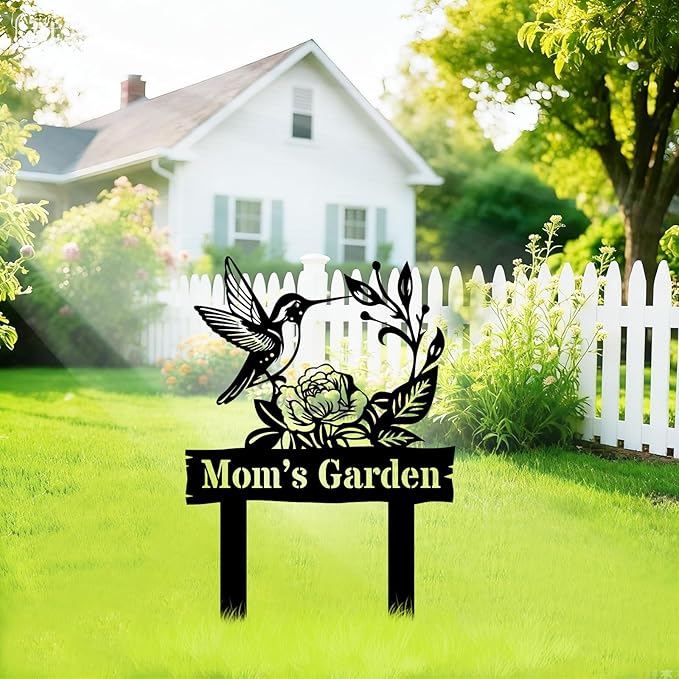 Personalized Metal Garden Sign, Custom Flower Decor with Stake, Hummingbird Metal Yard Art, Garden Name Sign,Outdoor Decor,Patio Decoration,Home Present,Gardeners & Planters Gift