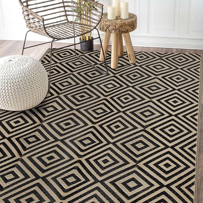 Reversible Mats, Outdoor Patio Rugs, Plastic Straw Rug, Modern Area Rug, Floor Mat for Outdoors, RV, Patio, Backyard, Deck, Picnic, Beach, Trailer, Camping (Diamond Black & Beige, 5' x 8')