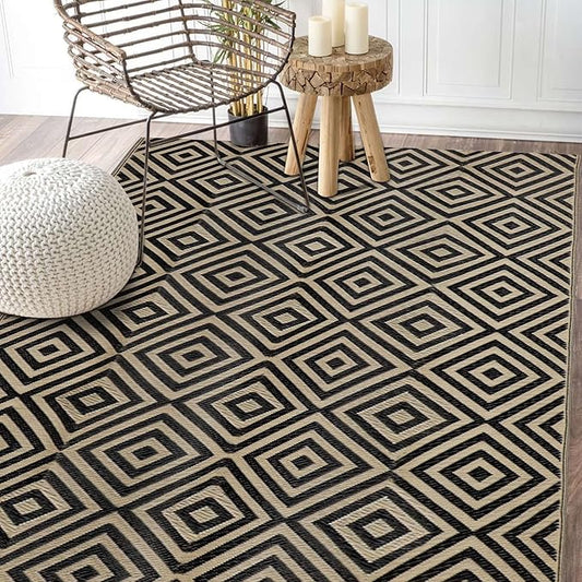 Reversible Mats, Outdoor Patio Rugs, Plastic Straw Rug, Modern Area Rug, Floor Mat for Outdoors, RV, Patio, Backyard, Deck, Picnic, Beach, Trailer, Camping (Diamond Black & Beige, 5' x 8')