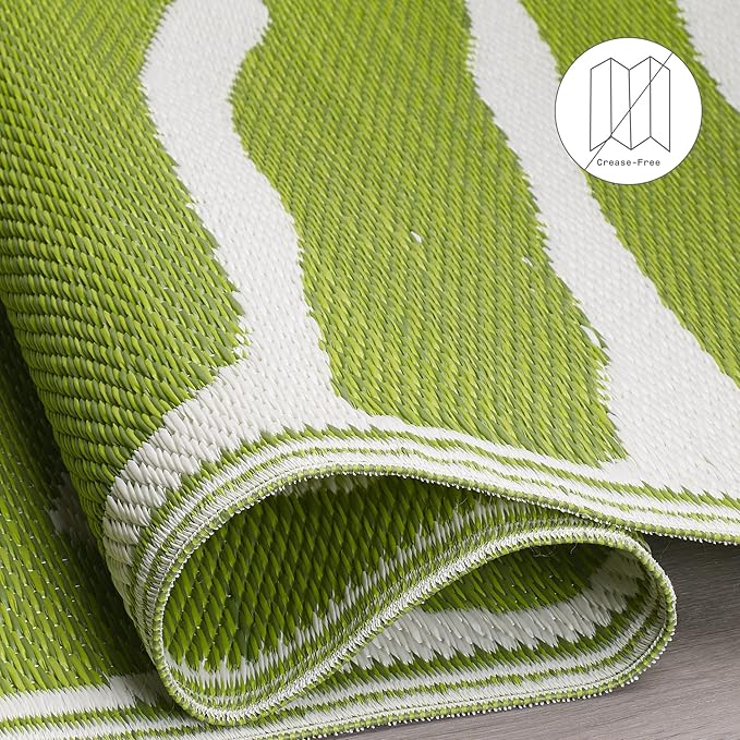 Fab Habitat Outdoor Rug - Waterproof, Fade Resistant, Crease-Free - Premium Recycled Plastic - Tropical Leaf Botanical - Porch, Deck, Balcony, Mudroom, Laundry Room, Patio - Hilo - Green - 3 x 5 ft