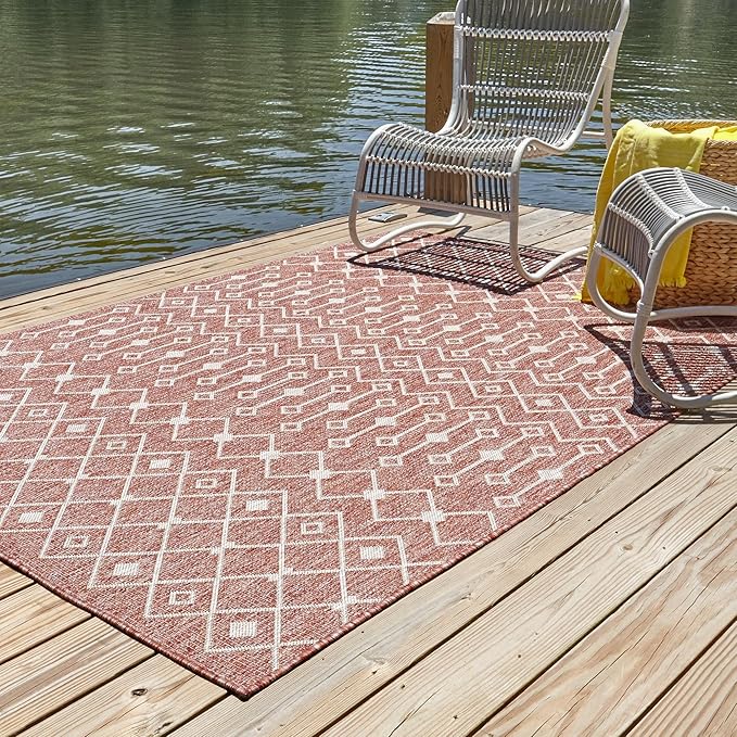 Unique Loom Outdoor Trellis Collection Area Rug - Tribal Trellis (10' x 14' 1" Rectangle, Rust Red/ Ivory)
