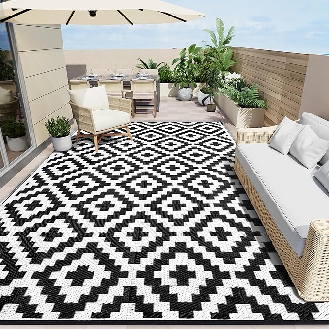 OLANLY Waterproof Outdoor Rug 9x12 ft, Outdoor Plastic Straw Rug for Camping, RV Mat Outside, Indoor Outdoor Carpet for Porch, Deck, Backyard, Balcony, Picnic, Black & White