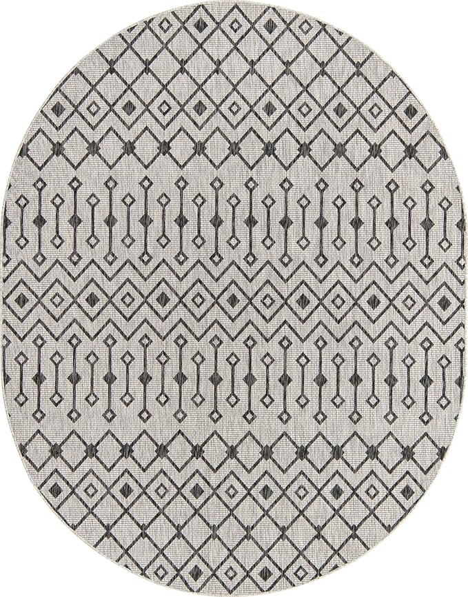 Unique Loom Outdoor Trellis Collection Area Rug - Tribal Trellis (7' 10" x 10' Oval, Gray/ Black)