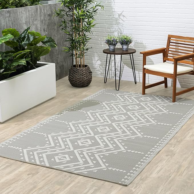 Fab Habitat Aztec Outdoor Rug - Waterproof, Fade Resistant, Crease-Free - Premium Recycled Plastic - Striped - Patio, Porch, Deck, Balcony - Ojai - Beige - 5 x 8 ft