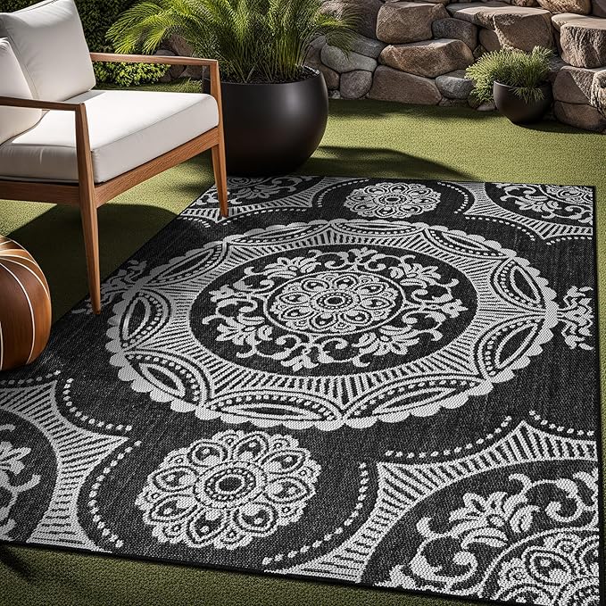 Medallion Outdoor Rug 6x9 Washable Outside Carpet for Indoor Patio Porch Waterproof Easy Cleaning Non Shedding Area Rugs Black 6 x 9