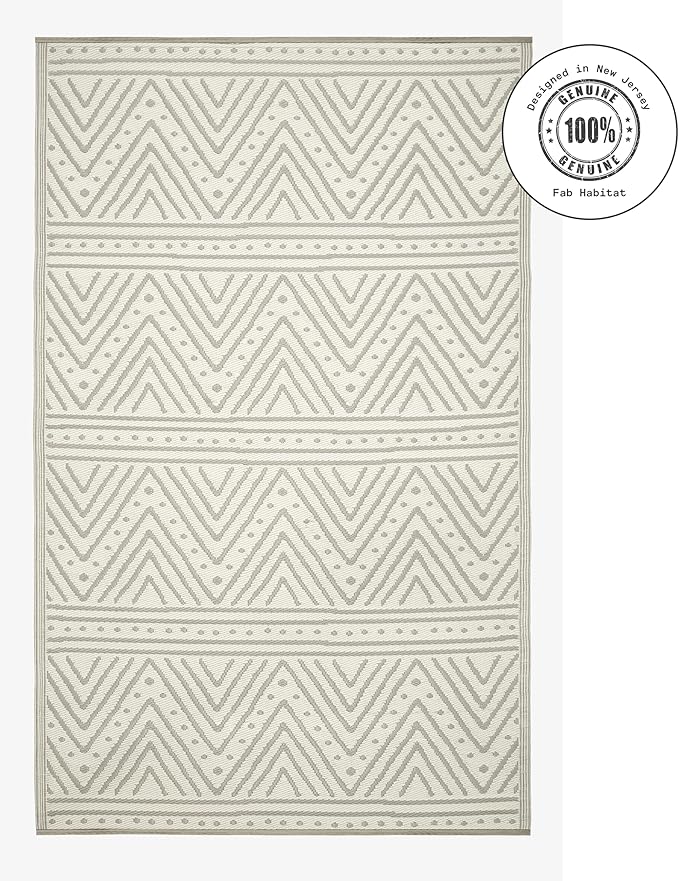Fab Habitat Chevron Outdoor Rug - Waterproof, Fade Resistant, Crease-Free - Premium Recycled Plastic - Striped - Porch, Deck, Balcony, Mudroom, Laundry Room, Patio - Patan - Beige - 3 x 5 ft