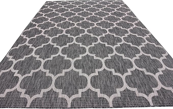 Unique Loom Outdoor Trellis Collection Area Rug (7' 10" x 11' 4" Rectangle, Black/ Ivory)