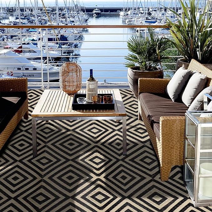 Reversible Mats, Outdoor Patio Rugs, Plastic Straw Rug, Modern Area Rug, Floor Mat for Outdoors, RV, Patio, Backyard, Deck, Picnic, Beach, Trailer, Camping (Diamond Black & Beige, 5' x 8')