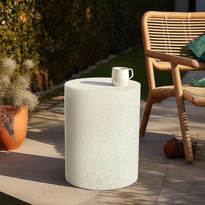 LuxenHome Cream with Speckled Gray Cement Round Indoor Outdoor Side and End Table (Set of 2)