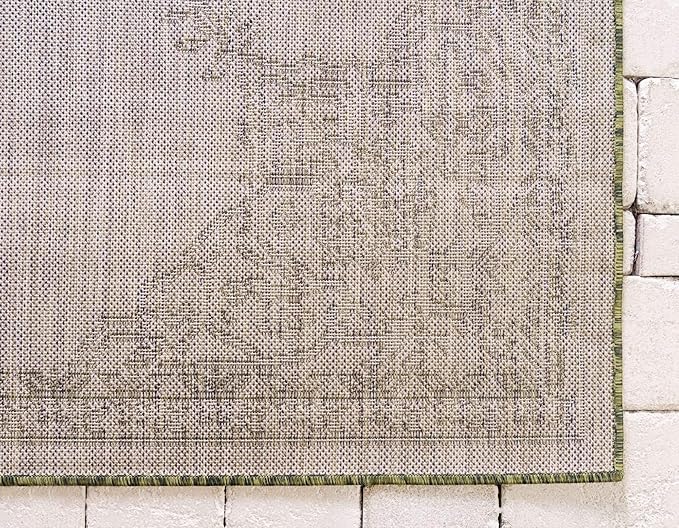 Unique Loom Outdoor Traditional Collection Area Rug - Antique (6' 1" x 9' Rectangle, Green/ Gray)