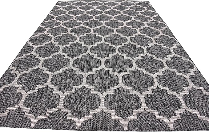 Unique Loom Outdoor Trellis Collection Area Rug (7' 1" x 10' Rectangle, Black/ Ivory)