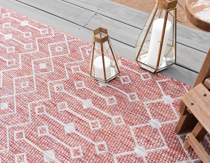 Unique Loom Outdoor Trellis Collection Area Rug - Tribal Trellis (4' 1" x 6' 1" Rectangle, Rust Red/ Ivory)