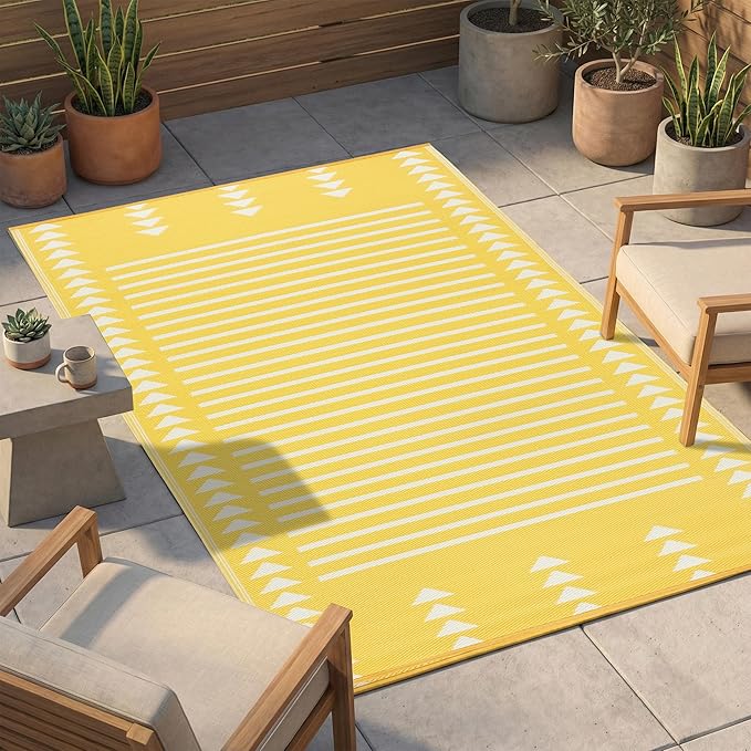 FH Home Outdoor Rug - Waterproof, Fade Resistant, Crease-Free - Premium Recycled Plastic - Geometric - Porch, Deck, Balcony, Mudroom, Laundry Room, Patio - Hampton - Yellow Crease Free - 3 x 5 ft