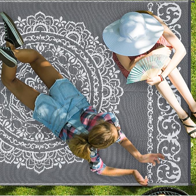 GAOMON Outdoor Patio Rug 8x10 Reversible Camping Mat, Stain-Resistant Plastic Straw Rug, Easy to Clean, Indoor Outdoor Carpet for Porch, Deck, Balcony, Beach, Garden, Grey/White(Medallion)