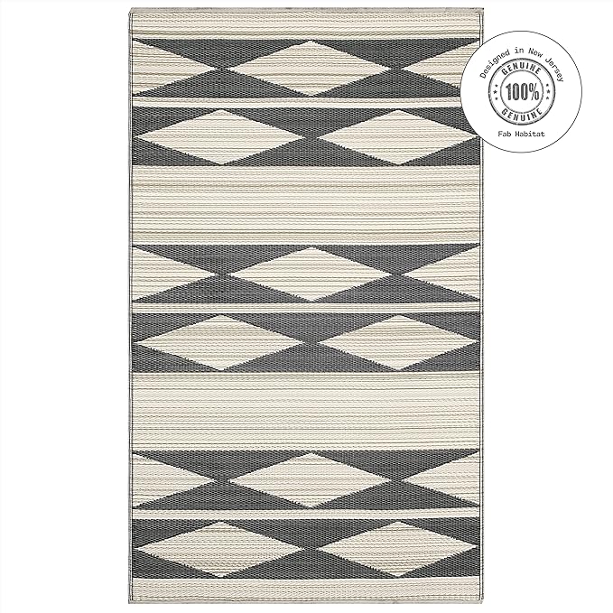 Fab Habitat Outdoor Rug - Waterproof, Fade Resistant, Crease-Free - Premium Recycled Plastic - Geometric Tribal - Patio, Deck, Porch, Balcony, Laundry Room - Cairo - Natural & Black - 4 x 6 ft