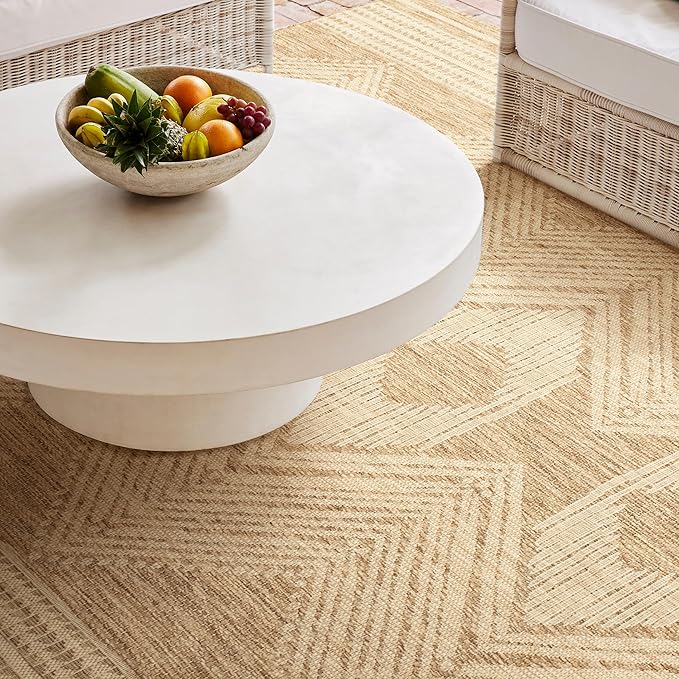 Nuloom Ranya Light Brown/Ivory, 6'7" x 9', Tribal Geometric, Soft and Cozy, High Traffic, Stain Resistant, Easy Clean, Durable Area Rug for Indoor/Outdoor Patio, Deck, Porch, Garden, Courtyard