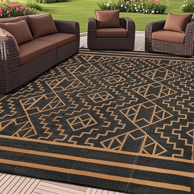 SAND MINE Reversible Mats, Plastic Straw Rug, Modern Area Rug, Large Floor Mat and Rug for Outdoors, RV, Patio, Backyard, Deck, Picnic, Beach, Trailer, Camping (6' x 9', Black & Brown)