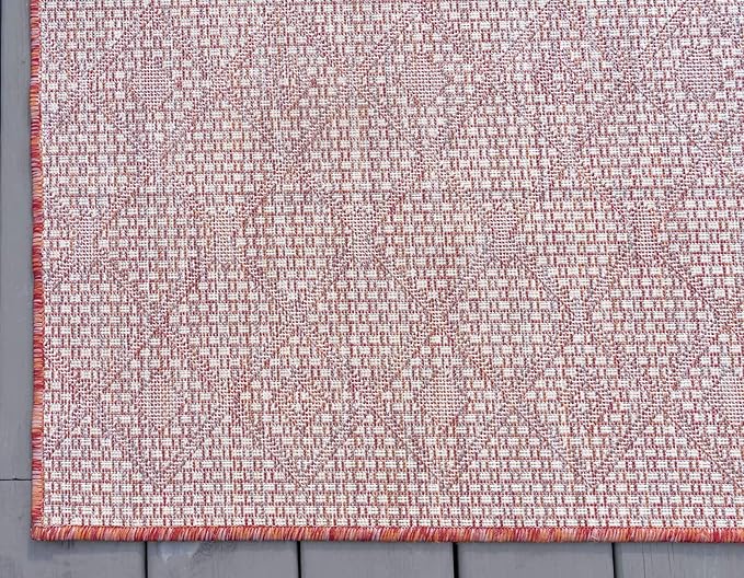 Unique Loom Outdoor Trellis Collection Area Rug - Tribal Trellis (6' 1" x 9' Rectangle, Rust Red/ Ivory)