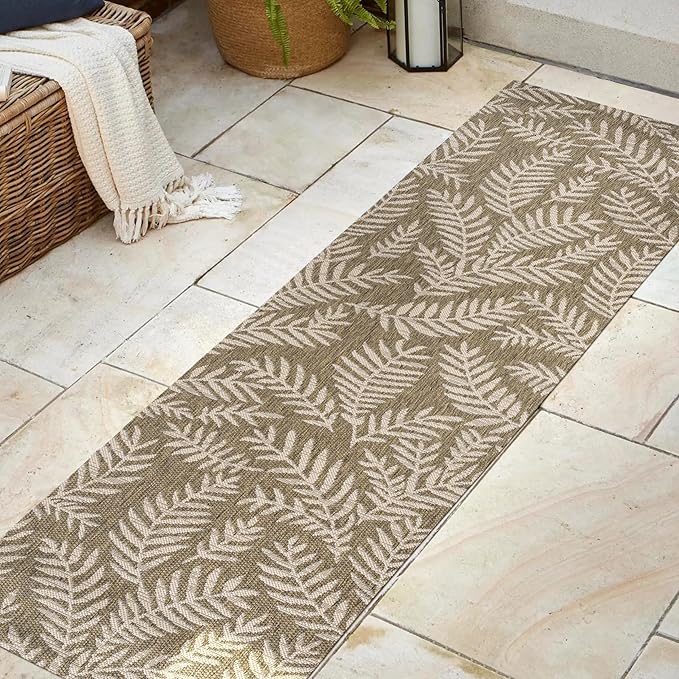 JONATHAN Y Palm Frond Indoor Outdoor Runner Rug 2X8 Brown/Beige, Nevis for Backyard, Patio, Porch, Easy-Cleaning, High Traffic, Pet-Friendly, Non-Shedding (SMB119A-28)