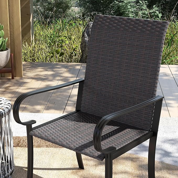 Outsunny Set of 2 Outdoor Wicker Dining Chairs, All-Weather Rattan Armchairs with Armrests, Steel Frame, High Back and Deep Seating, for Garden, Patio, Deck, Yard, Poolside, Brown