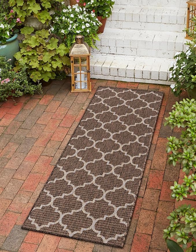 Unique Loom Outdoor Trellis Collection Area Rug (2' x 6' 1" Runner, Brown/ Ivory)