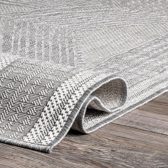 Nuloom Ranya Light Grey/Ivory, 2' x 3', Tribal Geometric, Soft and Cozy, High Traffic, Stain Resistant, Easy Clean, Durable Area Rug for Indoor/Outdoor Patio, Deck, Porch, Garden, Courtyard