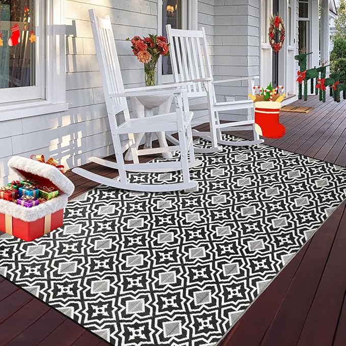 Outdoor Rug Waterproof 4x6 Porch Rug,Outdoor Mat 4x6 Small Balcony Mat,Reversible Plastic Straw Rug, Outdoor Rug for Camping Black and White Outdoor Rugs for Patio, Deck, RV, Camping, Beach, Backyard