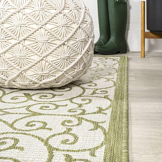 JONATHAN Y Vintage Filigree Indoor Outdoor Area Rug 3X5 Green/Cream, Madrid Textured Weave for Backyard, Patio, Porch, Easy-Cleaning, High Traffic, Pet-Friendly, Non-Shedding (SMB107H-3)