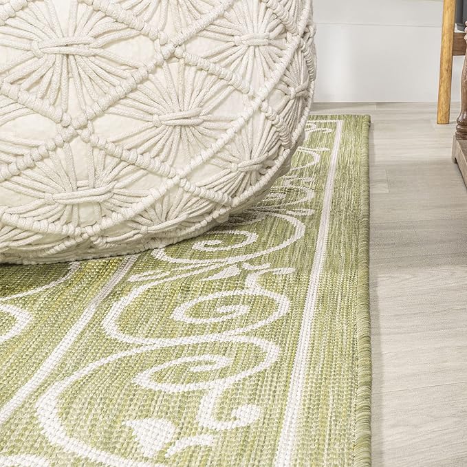 JONATHAN Y Vintage Filigree Indoor Outdoor Round Area Rug 5 Ft Green/Cream, Charleston Textured Weave for Backyard, Patio, Porch, Easy-Cleaning, High Traffic, Pet-Friendly, Non-Shedding (SMB106H-5R)