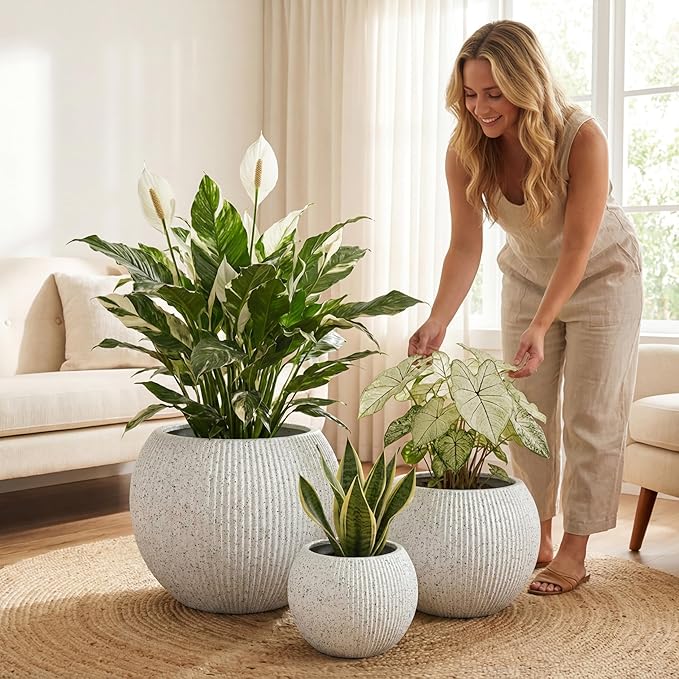 DTY Mt Sherman 16.1'' D x 13.6'' H (Pot Opening 11.8") Fiberstone Round Planter with Drainage Hole, Smooth Finishes, Weather Resistant for Indoor and Outdoor, 2 Extra Coco Mats - Ribbed White, Medium