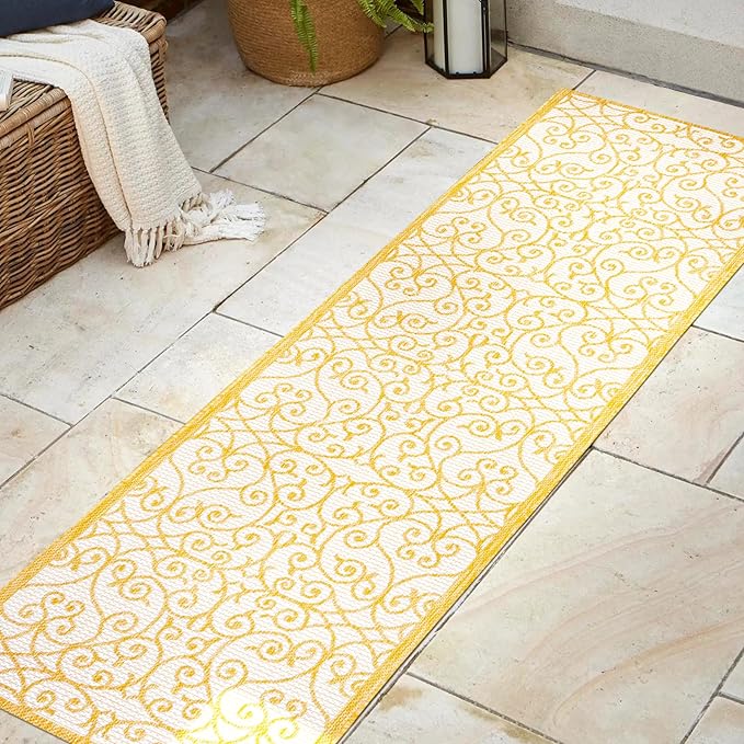 JONATHAN Y Vintage Filigree Indoor Outdoor Runner Rug 2X8 Cream/Yellow, Madrid Textured Weave for Backyard, Patio, Porch, Easy-Cleaning, High Traffic, Pet-Friendly, Non-Shedding (SMB107D-28)