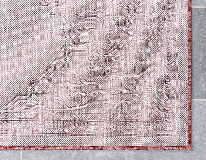 Unique Loom Outdoor Traditional Collection Area Rug - Antique (4' 1" x 6' 1" Rectangle, Rust Red/ Gray)