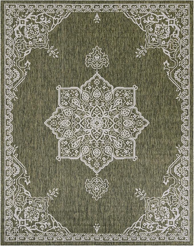 Unique Loom Outdoor Traditional Collection Area Rug - Antique (7' 10" x 10' Rectangle Green/Ivory)