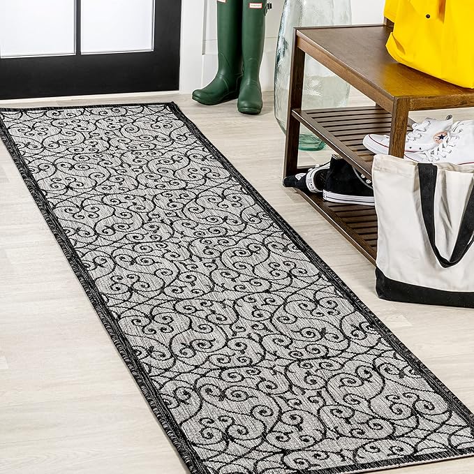 JONATHAN Y Vintage Filigree Indoor Outdoor Runner Rug 2X8 Light Gray/Black, Madrid Textured Weave for Backyard, Patio, Porch, Easy-Cleaning, High Traffic, Pet-Friendly, Non-Shedding (SMB107E-28)