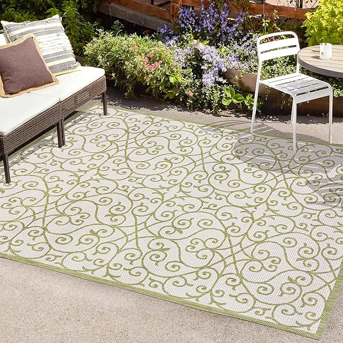 JONATHAN Y Vintage Filigree Indoor Outdoor Area Rug 5X8 Green/Cream, Madrid Textured Weave for Backyard, Patio, Porch, Easy-Cleaning, High Traffic, Pet-Friendly, Non-Shedding (SMB107H-5)
