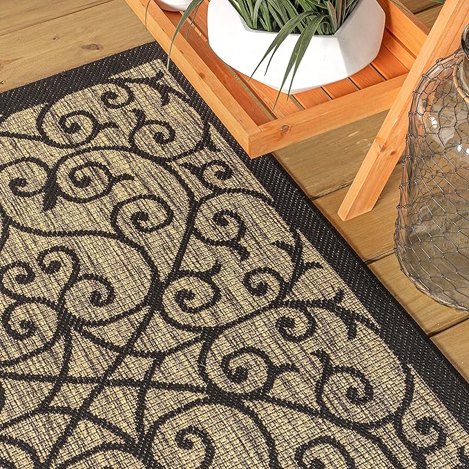 JONATHAN Y Vintage Filigree Indoor Outdoor Round Area Rug 8 Ft Black/Khaki, Madrid Textured Weave for Backyard, Patio, Porch, Easy-Cleaning, High Traffic, Pet-Friendly, Non-Shedding (SMB107A-8R)