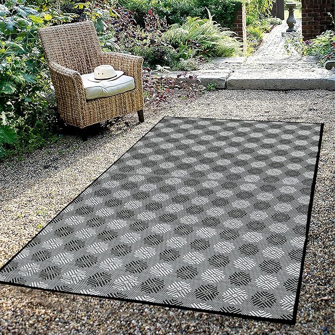 ARSUK Outdoor Patio Rug (6 x 4 ft) - Weatherproof, Indoor and Outdoor Use, Ideal for Garden, Camping, Balcony Carpet, Picnic, Backyard, Lightweight, Foldable, Recycled Plastic