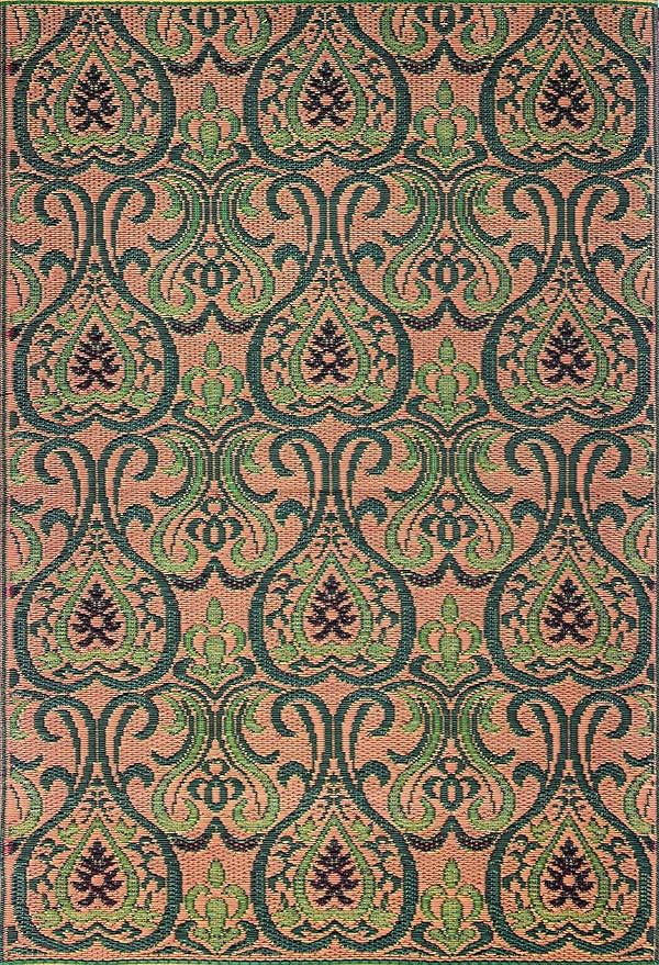 Mad Mats Traditional Outdoor Rug, Reversible Plastic Mat (4' x 6', Oasis - Medium Green)
