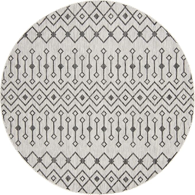 Unique Loom Outdoor Trellis Collection Area Rug - Tribal Trellis (7' 10" Round, Gray/ Black)