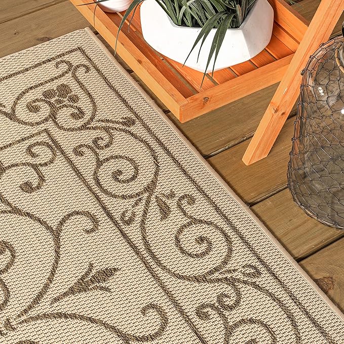 JONATHAN Y Vintage Filigree Indoor Outdoor Square Area Rug 5X5 Beige/Brown, Charleston Textured Weave for Backyard, Patio, Porch, Easy-Cleaning, High Traffic, Pet-Friendly, Non-Shedding (SMB106A-5SQ)