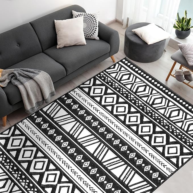 Utopia Home Waterproof Outdoor Rug for Patio 6 x 9 ft, Reversible Plastic Straw Mat for Camping, Picnics, Balcony, Patio, Aztec - Black & White