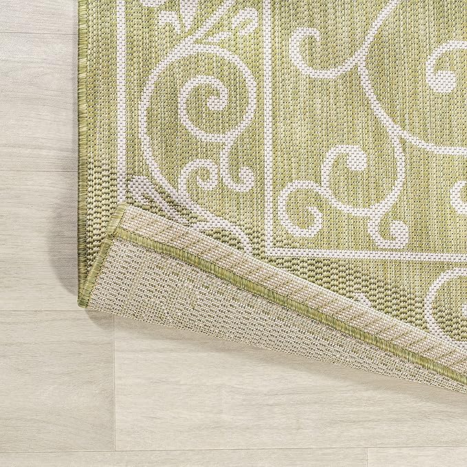 JONATHAN Y Vintage Filigree Indoor Outdoor Round Area Rug 5 Ft Green/Cream, Charleston Textured Weave for Backyard, Patio, Porch, Easy-Cleaning, High Traffic, Pet-Friendly, Non-Shedding (SMB106H-5R)
