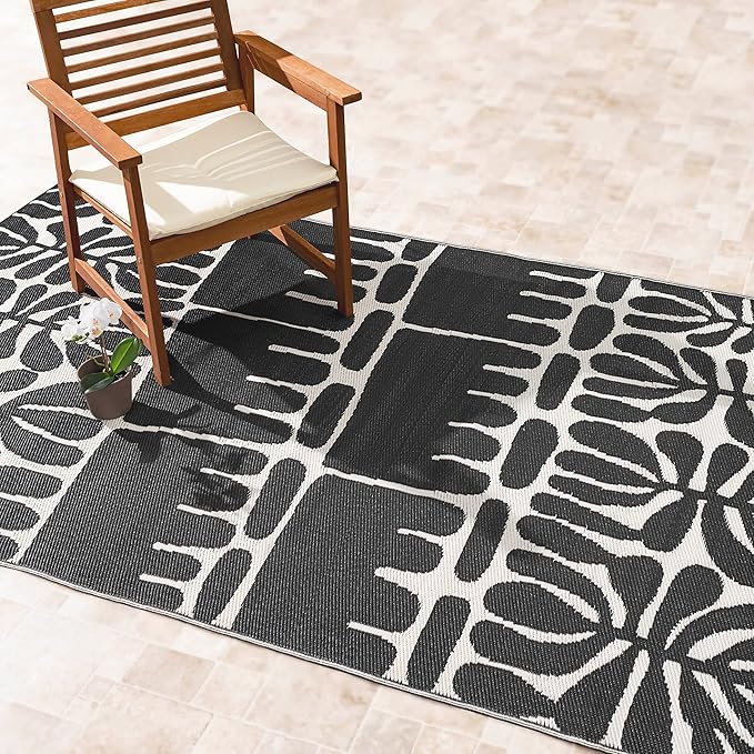 Fab Habitat Outdoor Rug - Waterproof, Fade Resistant, Crease-Free - Premium Recycled Plastic - Tribal, Black & White - Large Patio, Deck, Sunroom, Camping, RV - Serowe - Black - 5 x 8 ft