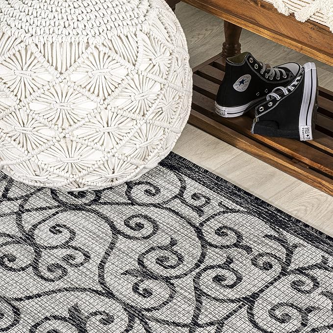 JONATHAN Y Vintage Filigree Indoor Outdoor Round Area Rug 9 Ft Light Gray/Black, Madrid Textured Weave for Backyard, Patio, Porch, Easy-Cleaning, High Traffic, Pet-Friendly, Non-Shedding SMB107E-9R