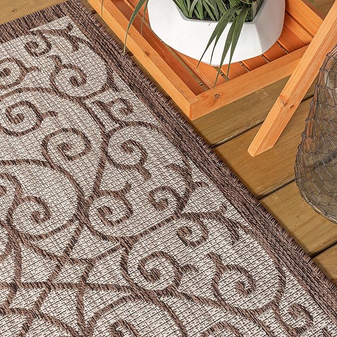 JONATHAN Y Vintage Filigree Indoor Outdoor Round Area Rug 5 Ft Taupe/Espresso, Madrid Textured Weave for Backyard, Patio, Porch, Easy-Cleaning, High Traffic, Pet-Friendly, Non-Shedding (SMB107C-5R)