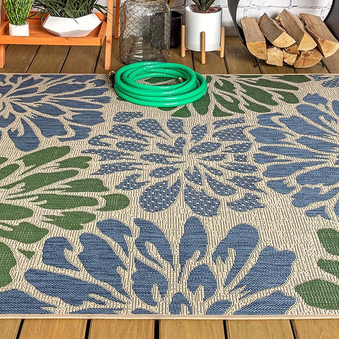 JONATHAN Y Floral Textured Weave Indoor Outdoor Area Rug 5X8 Navy/Green, Zinnia Modern for Backyard, Patio, Porch, Easy-Cleaning, High Traffic, Pet-Friendly, Non-Shedding (SMB110B-5)