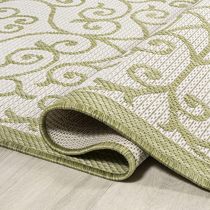 JONATHAN Y Vintage Filigree Indoor Outdoor Area Rug 5X8 Green/Cream, Madrid Textured Weave for Backyard, Patio, Porch, Easy-Cleaning, High Traffic, Pet-Friendly, Non-Shedding (SMB107H-5)