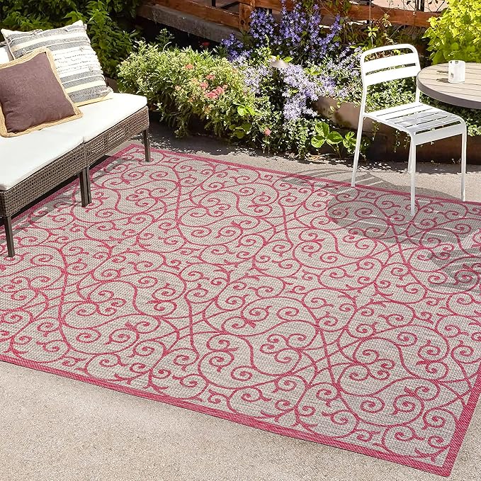 JONATHAN Y Vintage Filigree Indoor Outdoor Area Rug 4X6 Light Gray/Fuchsia, Madrid Textured Weave for Backyard, Patio, Porch, Easy-Cleaning, High Traffic, Pet-Friendly, Non-Shedding (SMB107I-4)