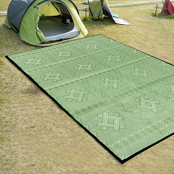 ARSUK Outdoor Patio Rug (5 x 3.3 ft) - Indoor and Plastic Outdoor Rug, Ideal for Garden, Camping, Balcony Carpet, Picnic, Backyard, Lightweight, Foldable, Recycled Plastic (Green Color)
