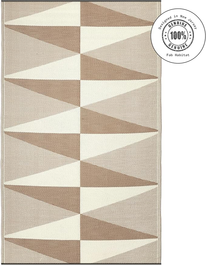 Fab Habitat Geometric Modern Minimalist Outdoor Rug - Waterproof, Crease-Free Fade Resistant, Reversible - Recycled Plastic - Patio Porch Balcony Deck Yard Garden - Tuscon Natural - 4x6 ft